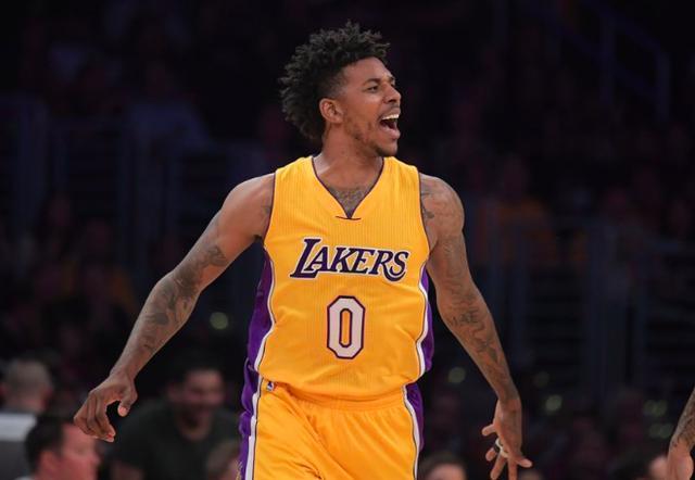 直塞连接前 直塞连接前