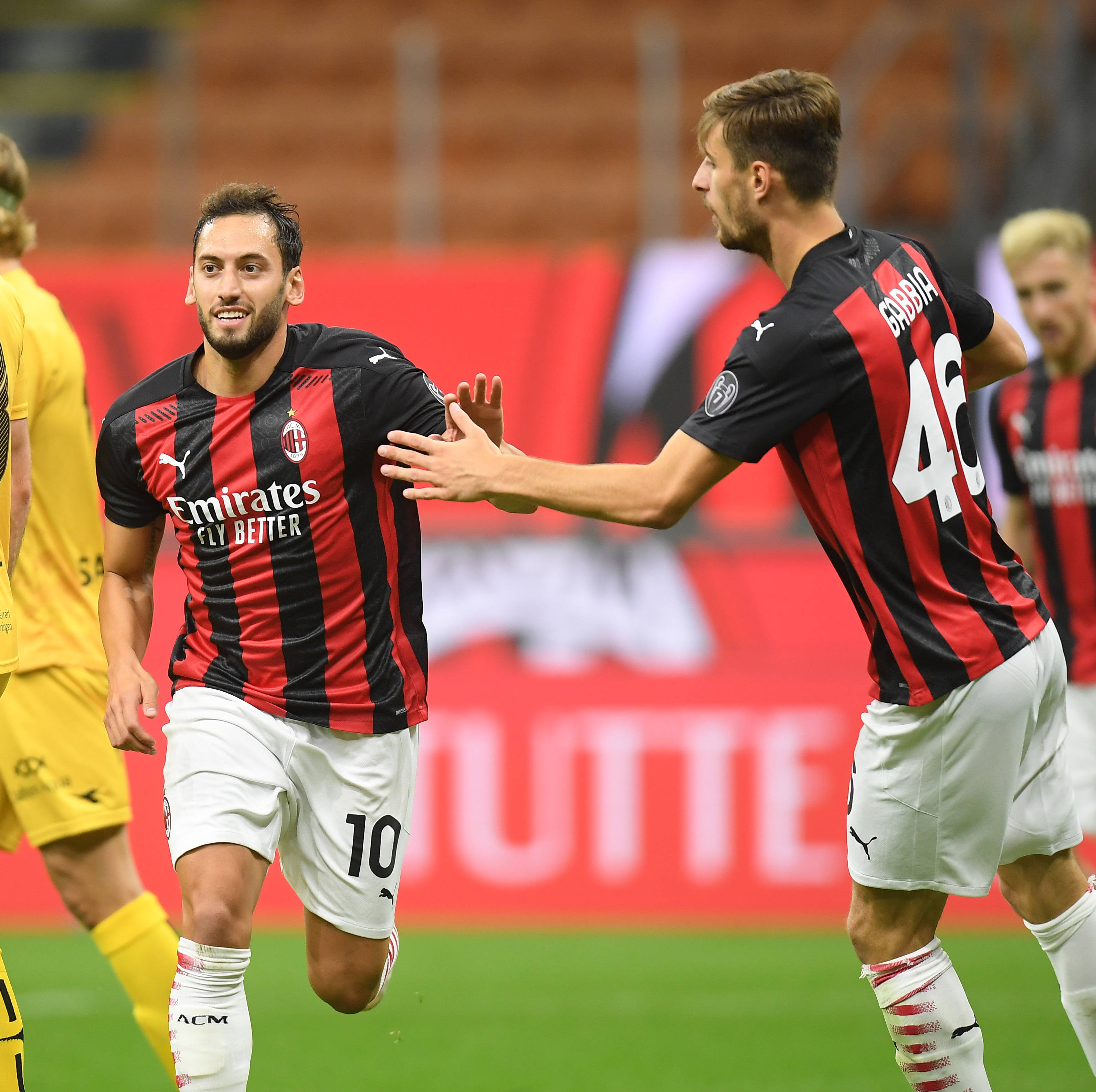 琼斯在弱侧 琼斯在弱侧