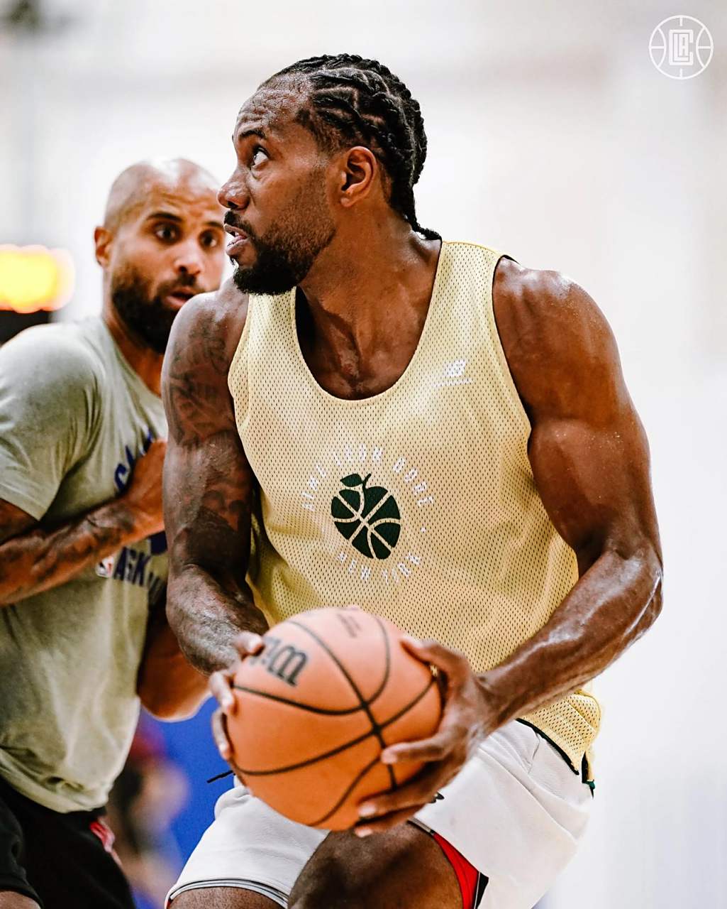 球来自中场 球来自中场